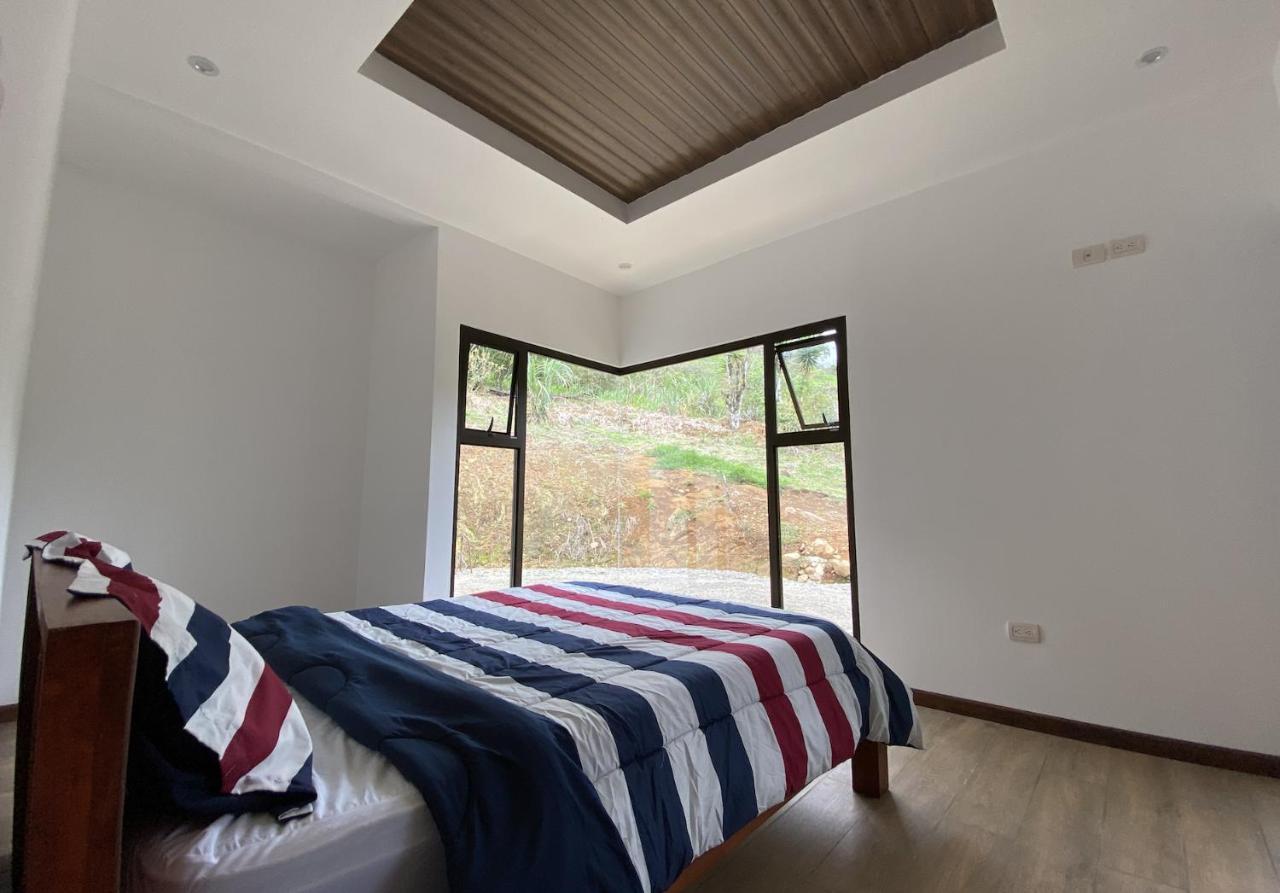 Arte De Plumas Birding Lodge Cartago Dış mekan fotoğraf